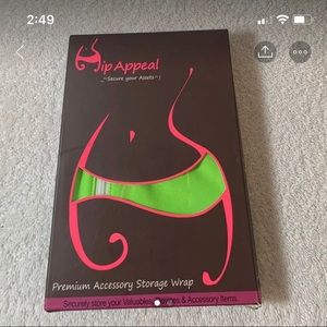 Hip Appeal Fanny Pack- Size Large 29 - 32